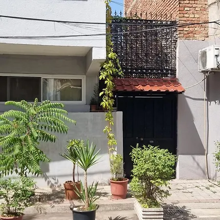 Elisabeta Cozy Apartament Tirana