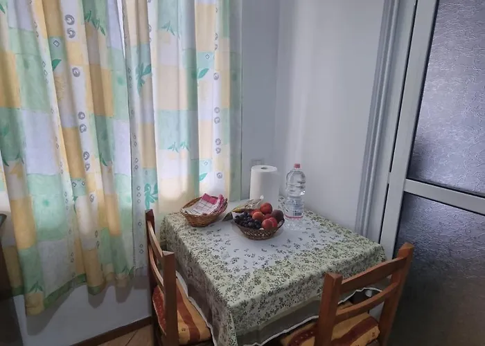 Elisabeta Cozy